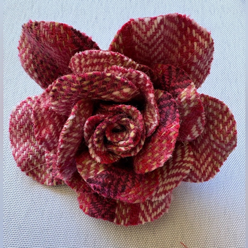 Tweed Floral Brooch